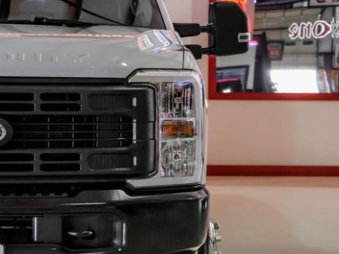 Used 2024 Ford F350 XL AWD/4WD image 47