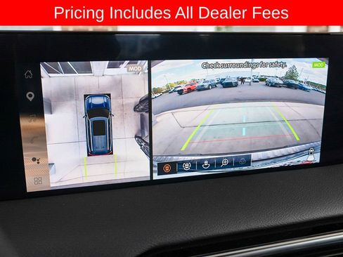 Used 2025 Nissan Armada SL w/ Captain's Chari Seat Package AWD/4WD image 9