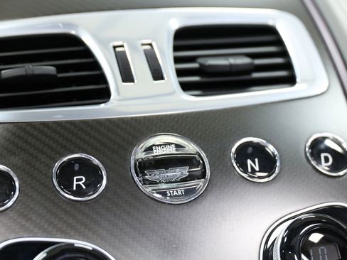 Used 2014 Aston Martin Vanquish Volante RWD image 46