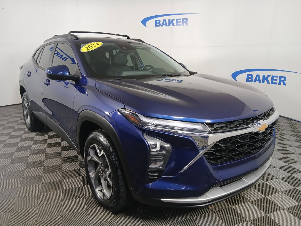 Certified 2024 Chevrolet Trax LT w/ Driver Confidence Package FWD image 8