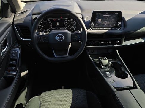 Certified 2026 Nissan Rogue SV FWD image 12