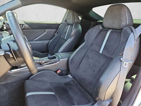 Used 2024 Toyota GR86 Premium RWD image 15