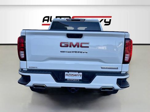 Used 2024 GMC Sierra 1500 Elevation w/ X31 Off-Road Package AWD/4WD image 6