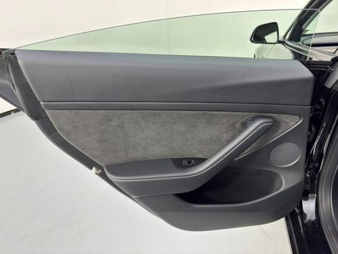 Used 2022 Tesla Model 3 Performance image 43