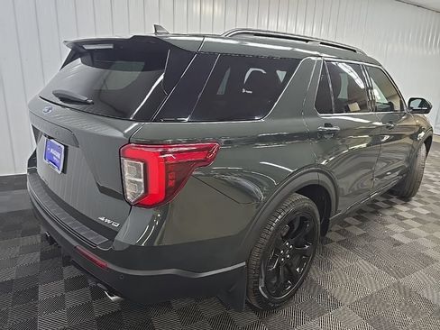 Used 2023 Ford Explorer ST-Line w/ Class IV Trailer Tow Package AWD/4WD image 12