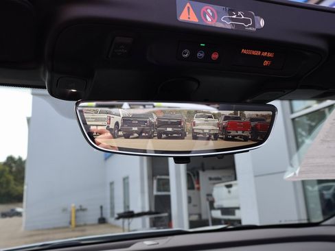 Certified 2023 Chevrolet Camaro LT image 24