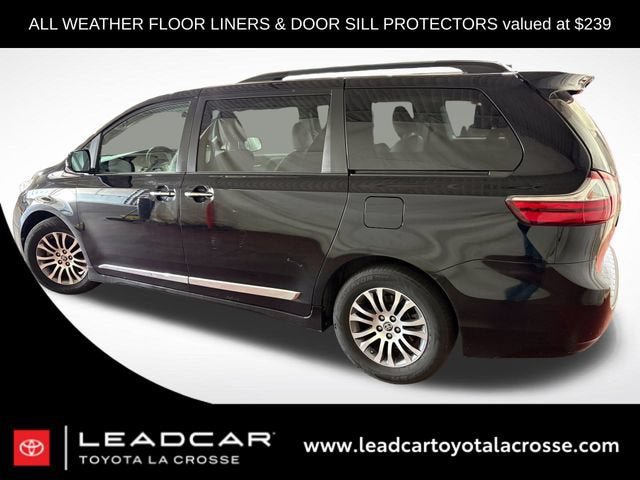 Certified 2020 Toyota Sienna XLE FWD image 2