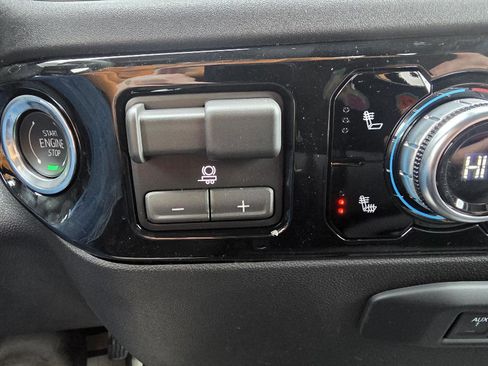 New 2026 GMC Sierra 1500 Elevation image 5