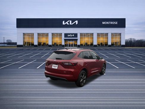 Used 2023 Ford Escape ST-Line w/ Equipment Group 301A FWD image 6