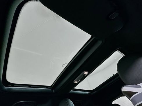 Used 2020 MINI Cooper S image 22