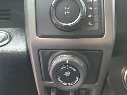 Used 2020 Ford F150 Raptor w/ Equipment Group 802A Luxury image 35