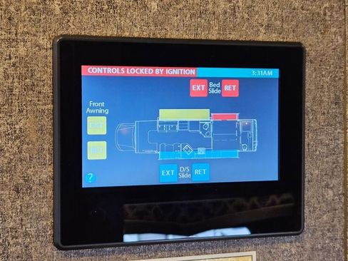 Used 2019 Ford F550 2WD Regular Cab Super Duty w/ XLT Value Package image 47