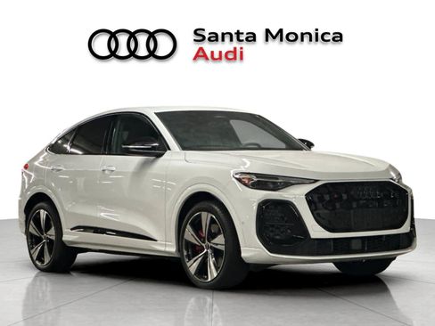 New 2026 Audi SQ5 Premium Plus AWD/4WD image 9