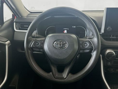 Used 2024 Toyota RAV4 LE image 17