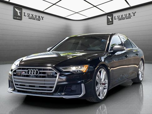 Used 2022 Audi S6 Prestige w/ Prestige Package AWD/4WD image 4