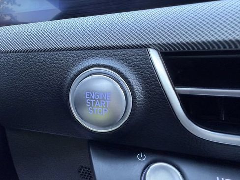Used 2025 Hyundai Sonata SEL FWD image 20