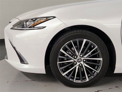 Used 2023 Lexus ES 350 350 image 10