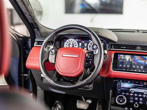 Used 2020 Land Rover Range Rover Velar SV Autobiography Dynamic image 38