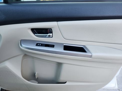 Used 2014 Subaru Crosstrek Touring image 14