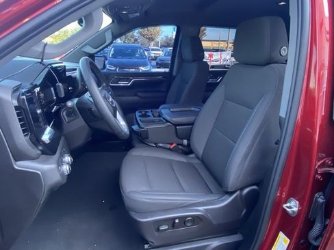 Used 2024 GMC Sierra 1500 Elevation image 12