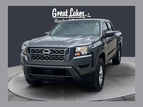 Used 2024 Nissan Frontier SV image 1