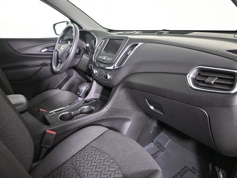 Used 2022 Chevrolet Equinox LT AWD/4WD image 14