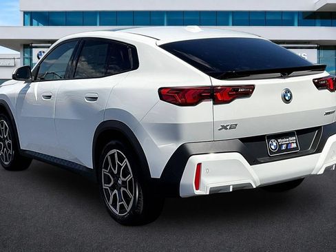 Used 2026 BMW X2 xDrive28i w/ Technology Package AWD/4WD image 4