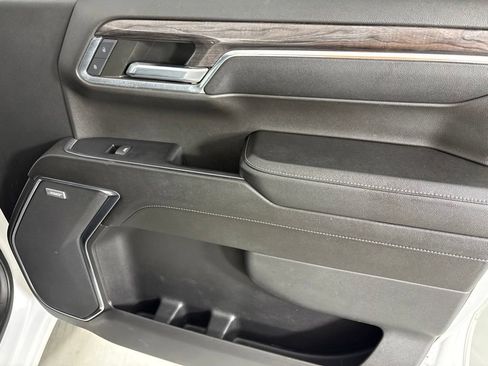 Used 2023 Chevrolet Silverado 1500 LTZ AWD/4WD image 22