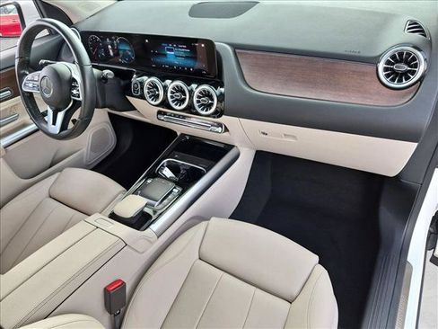 Certified 2023 Mercedes-Benz GLA 250 image 22