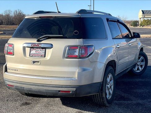 Used 2013 GMC Acadia SLE image 4
