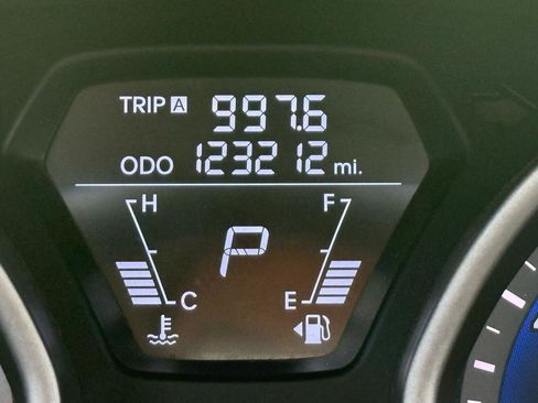 Used 2012 Hyundai Elantra GLS w/ Preferred Pkg 3 FWD image 18