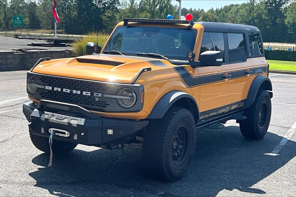 Used 2021 Ford Bronco Badlands AWD/4WD image 2