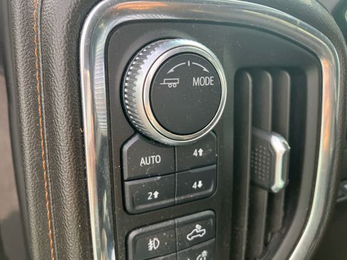 Used 2020 GMC Sierra 1500 AT4 w/ AT4 Premium Package AWD/4WD image 14