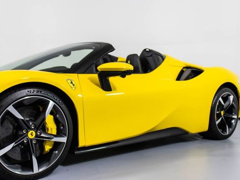 Certified 2023 Ferrari SF90 Spider AWD/4WD image 32