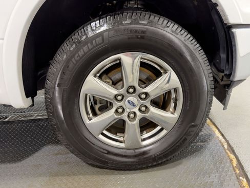 Used 2020 Ford F150 Lariat w/ Equipment Group 502A Luxury image 34