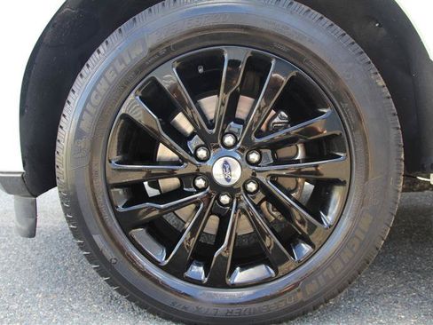 Used 2020 Ford Expedition Limited AWD/4WD image 15