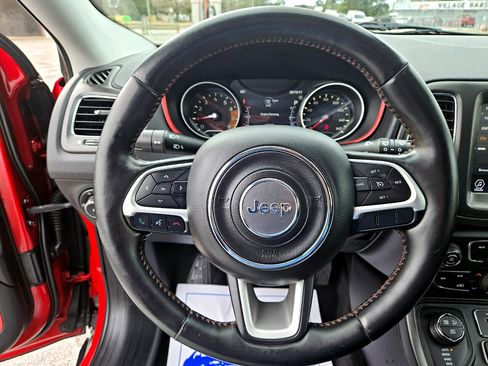 Used 2018 Jeep Compass Trailhawk w/ Cold Weather Group image 21