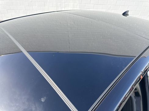 Used 2025 Genesis G90 3.5T image 34