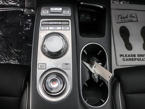 Used 2023 Genesis GV70 2.5T Sport Prestige w/ Sport Prestige Package image 32