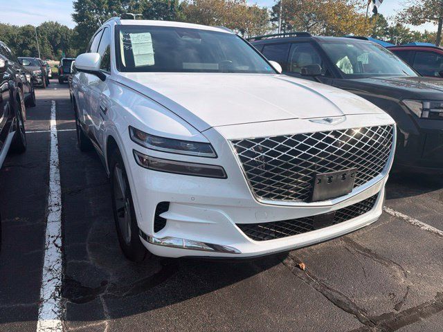 Used 2021 Genesis GV80 3.5T w/ Advanced Package 06 AWD/4WD image 2