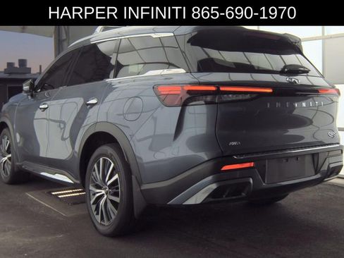 Used 2023 INFINITI QX60 Sensory w/ Cargo Package image 2