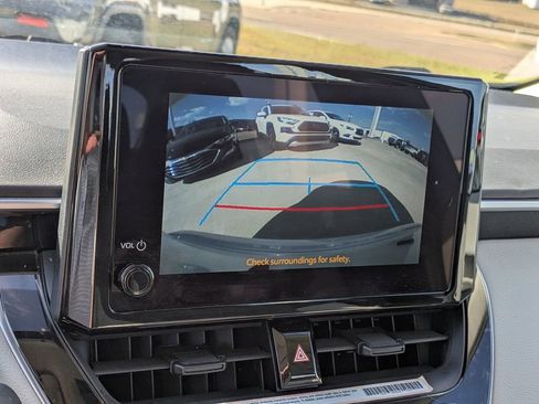 Used 2024 Toyota Corolla LE image 16