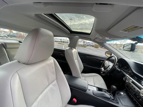 Used 2014 Lexus ES 350 image 10