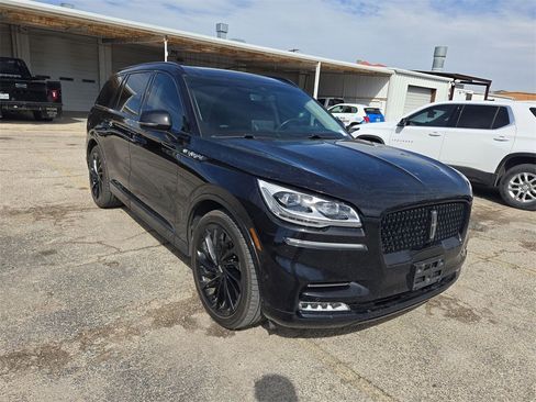Used 2023 Lincoln Aviator Reserve w/ Equipment Group 201A image 1