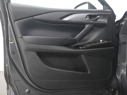 Used 2023 MAZDA CX-9 Touring image 20