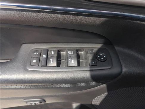 Used 2020 Jeep Grand Cherokee Limited RWD image 26