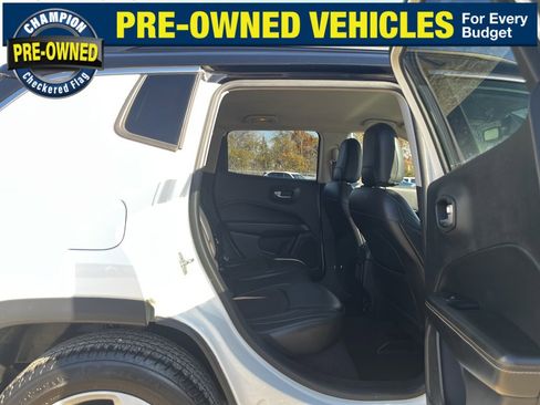 Used 2018 Jeep Compass Latitude w/ Popular Equipment Group image 30