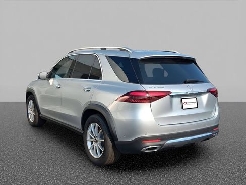 Used 2025 Mercedes-Benz GLE 350 4MATIC image 4