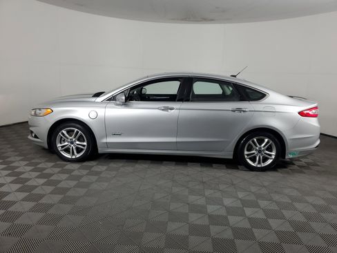 Used 2015 Ford Fusion Energi Titanium w/ Driver Assist Package image 7