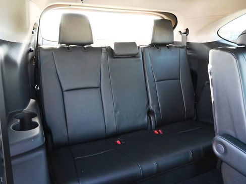 New 2026 Toyota Highlander XLE AWD/4WD image 19